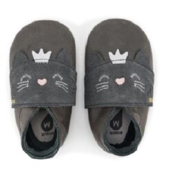 נעל טרום הליכה לתינוק אפור עם כתר על הראש