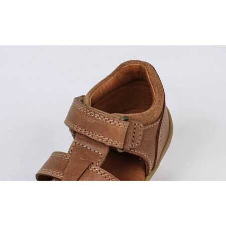 סנדל צעד ראשון כחול סוליה חומה צבע חום כרמל