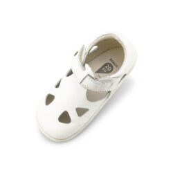 סנדל צעד ראשון לבן סגירת סקוץ סוליה לבנה