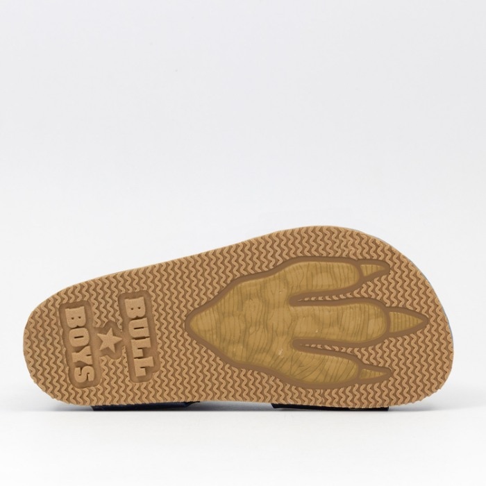 4543 ללי קלי בול בויז